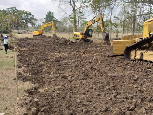arqueologia preventiva cse maquinaria amarilla pesada